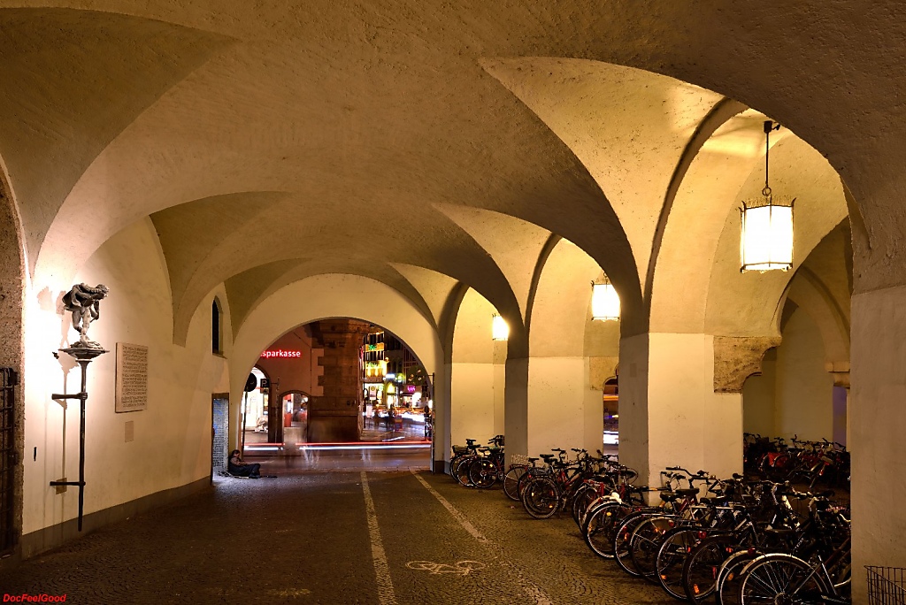 München Tal Durchgang Spielzeugmuseum