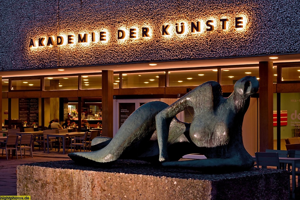 Berlin Mitte Hansaviertel. Akademie der Künste erbaut 1958-1960 von Werner Düttmann