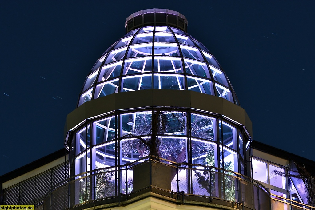 Berlin Charlottenburg Dachgarten-Glaskuppel Leonhardtstrasse 1