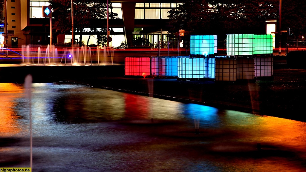 Berlin Charlottenburg Lichtkunst auf dem Ernst-Reuter-Platz