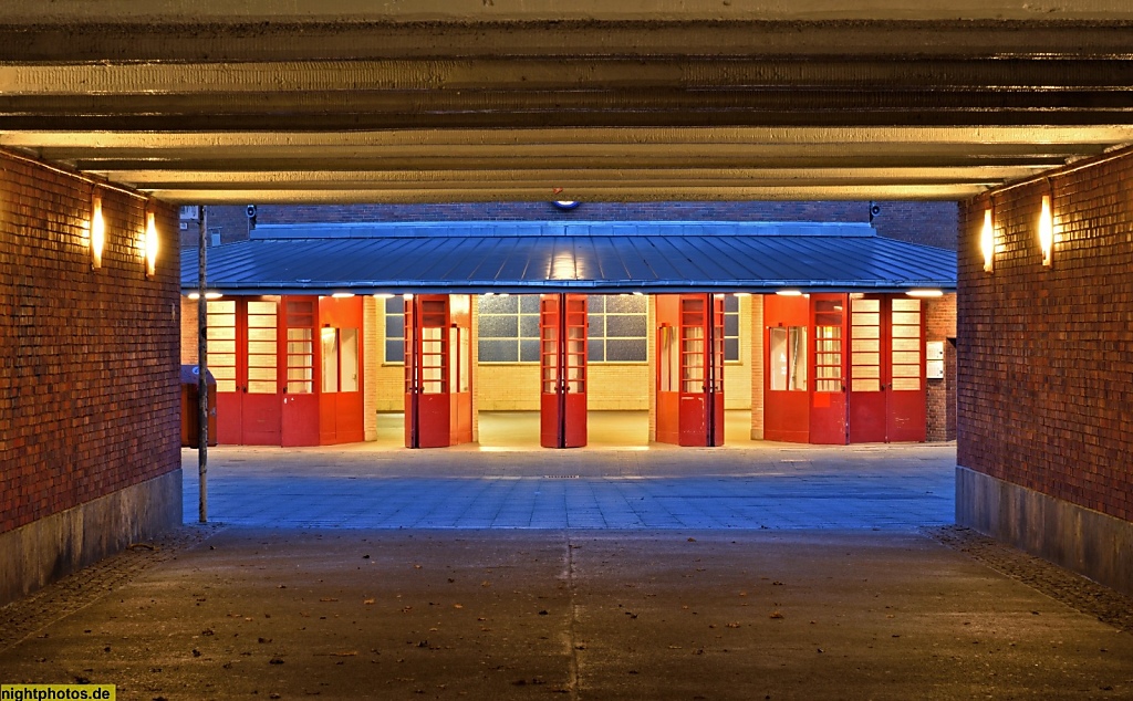 Berlin Charlottenburg U-Bahnhof Olympiastadion