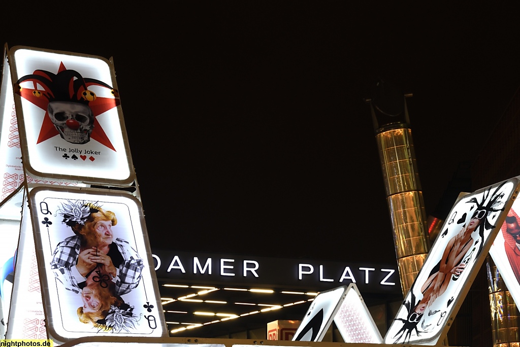 Berlin Mitte Potsdamer Platz Lichtkunst 'House of Cards'