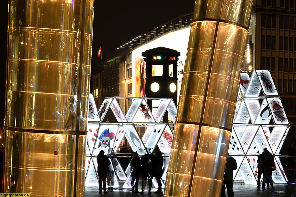 Berlin Mitte Potsdamer Platz Lichtkunst 'House of Cards'