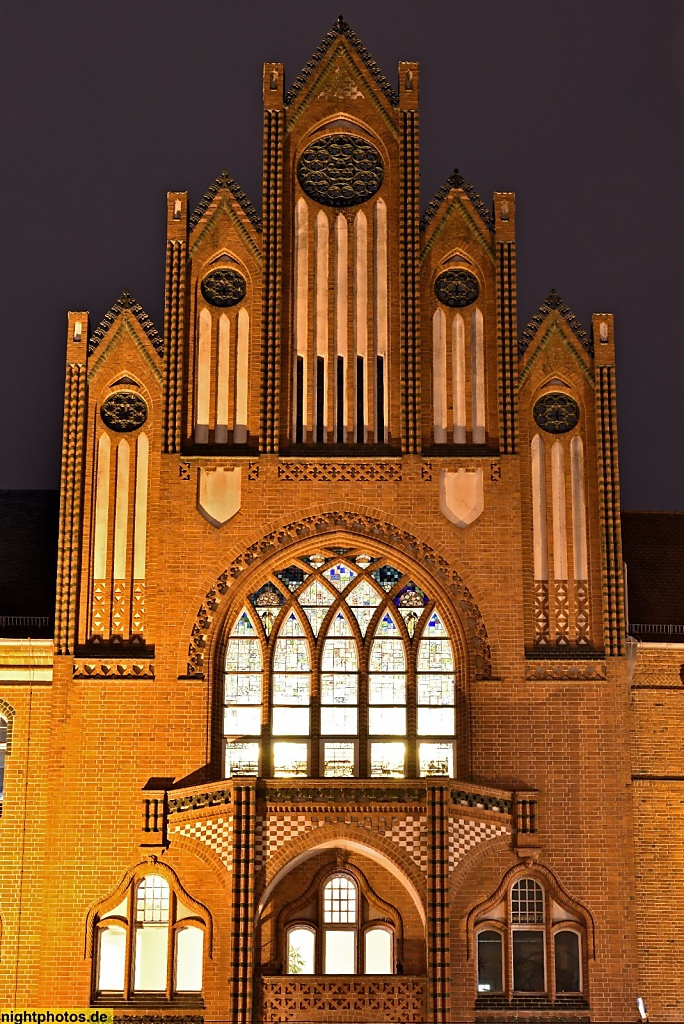Berlin Köpenick Rathaus mit Wilhelm Voigt als 'Hauptmann von Köpenick'