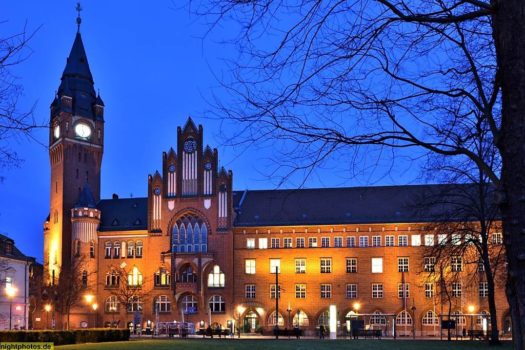 Berlin Köpenick Rathaus mit Wilhelm Voigt als 'Hauptmann von Köpenick'