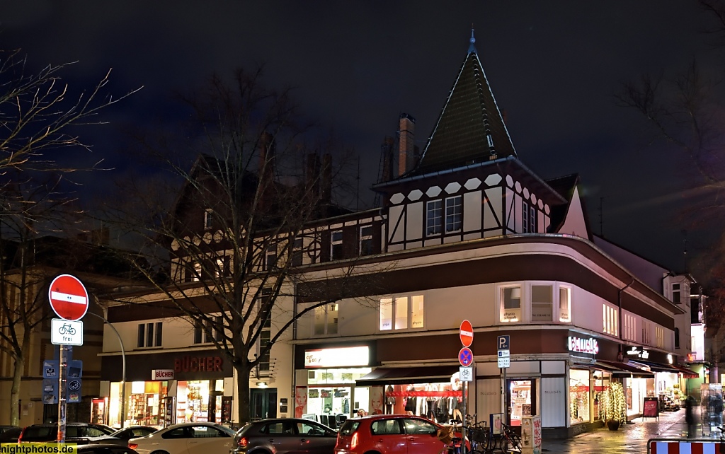 Berlin Lichterfelde-West Baseler Strasse mit Fachwerk