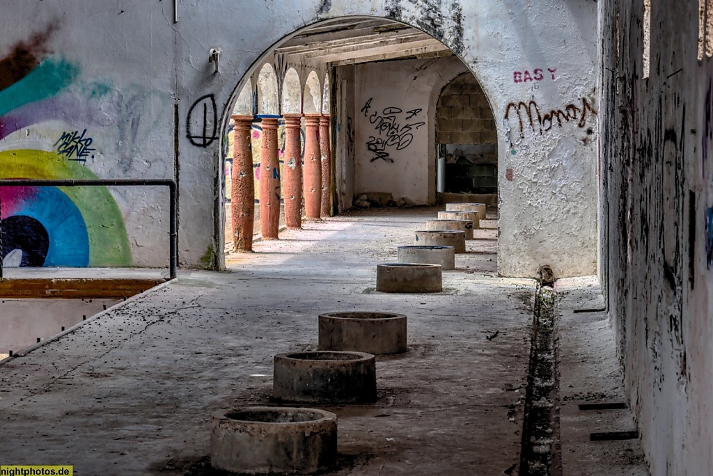 Lost Place: ehemalige Weinkooperative auf Mallorca