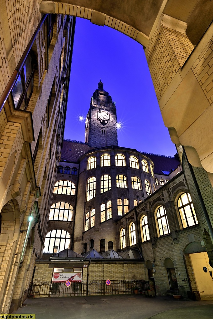 Berlin Charlottenburg Rathaus Otto-Suhr-Allee