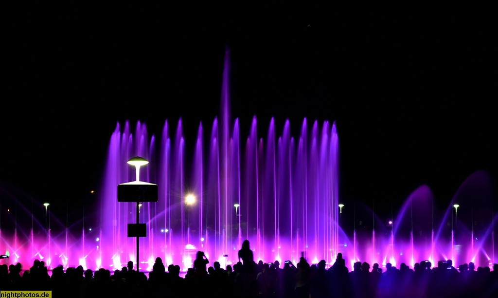 Wrocław Breslau Jahrhunderthalle Hala Stulecia Wasserspiele Lightshow