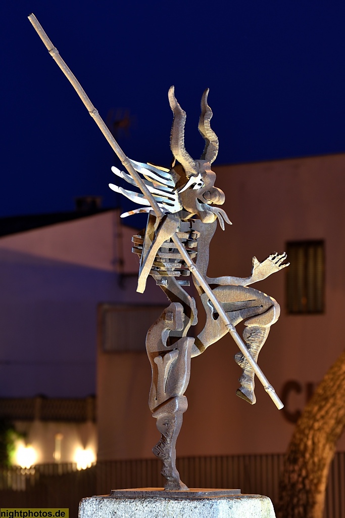 Mallorca Artà Metallskulptur Teufel von Miguel Sarasate an der MA-15