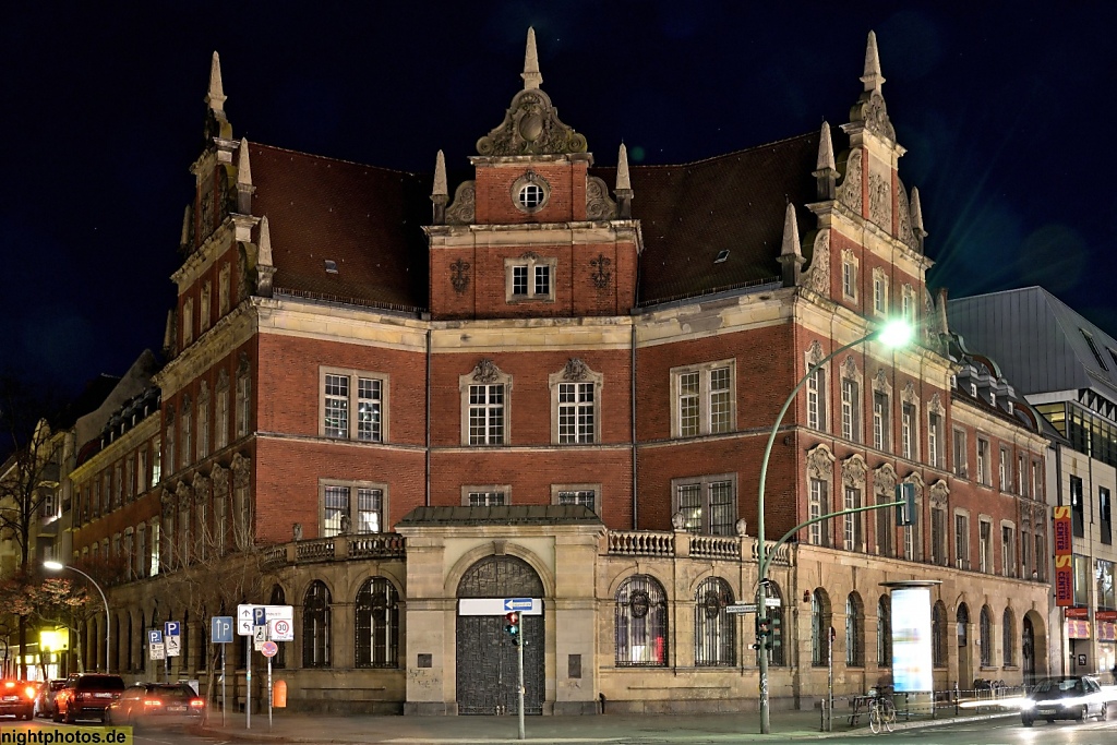 Berlin Neukölln Alte Post liges Hauptpostamt erbaut 1905-1906 von Hermann Struve im Renaissancestil