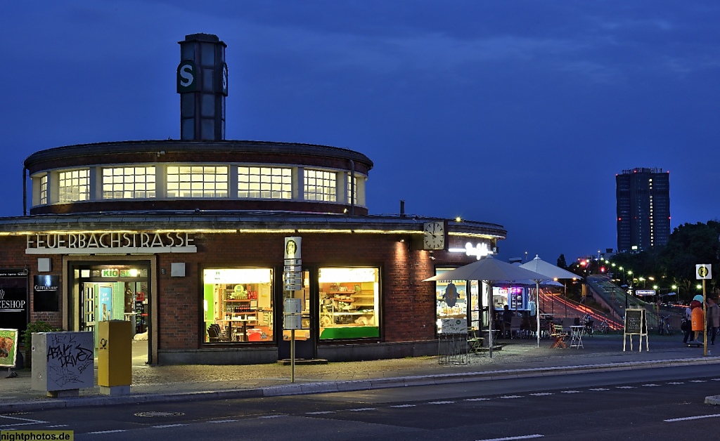 Berlin Steglitz S-Bahnhof Feuerbachstrasse erbaut 1932-1933 von Richard Brademann