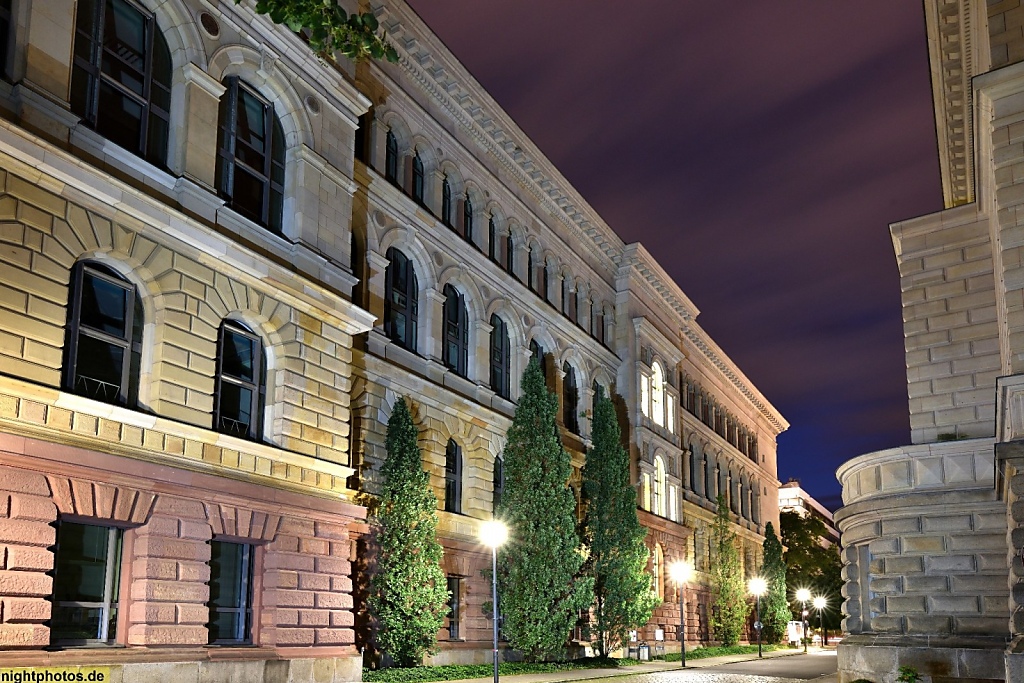 Berlin Charlottenburg Technische Universität Berlin Hauptgebäude Hofseite erbaut 1878-1884