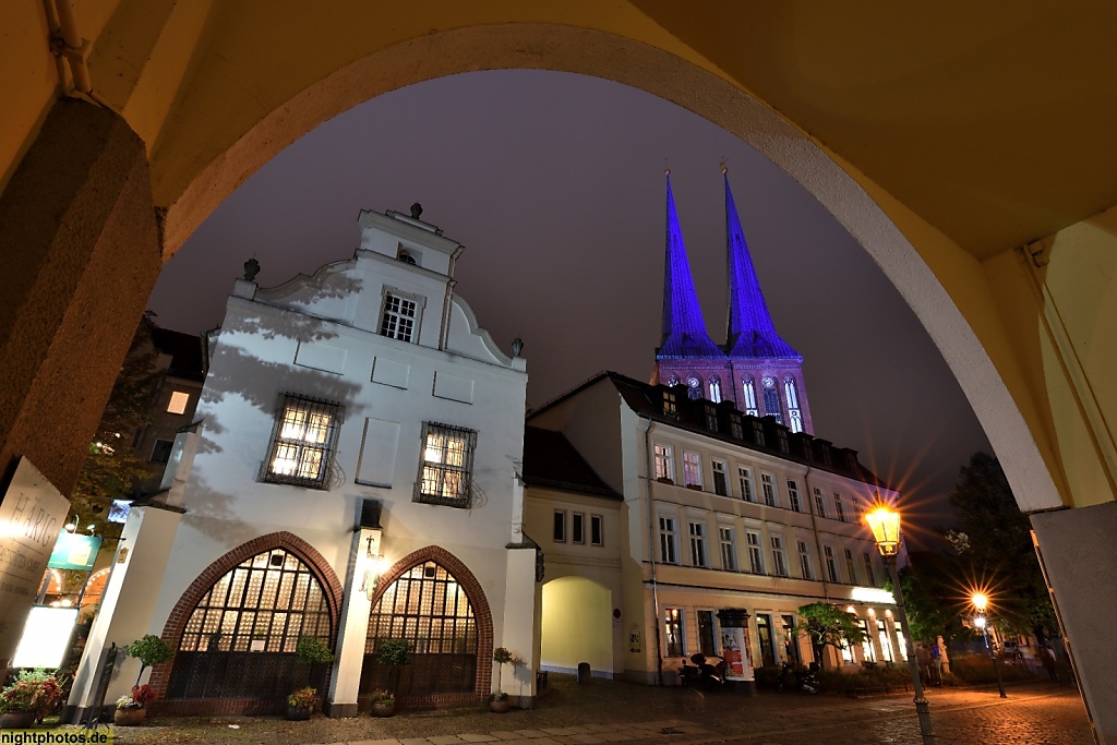 Berlin Mitte Nicolaiviertel Gerichtslaube vor der Nikolaikriche