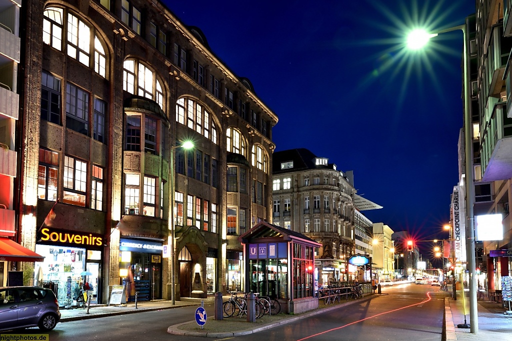 Berlin Kreuzberg Checkpoint Charlie in der Friedrichstrasse