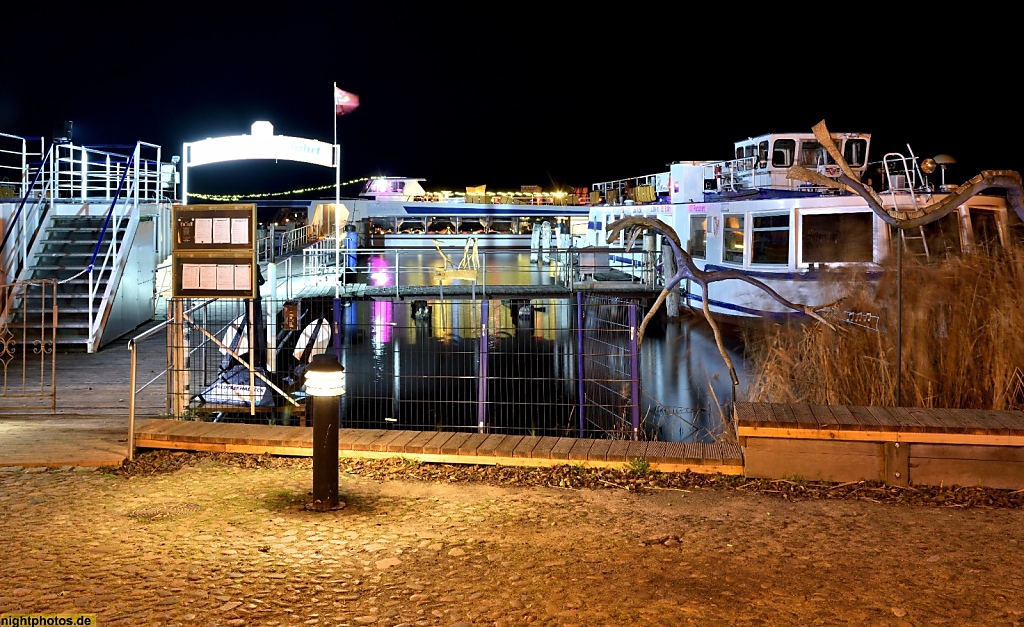 Rheinsberg Anlegestelle Grienericksee der Reederei Haalbeck