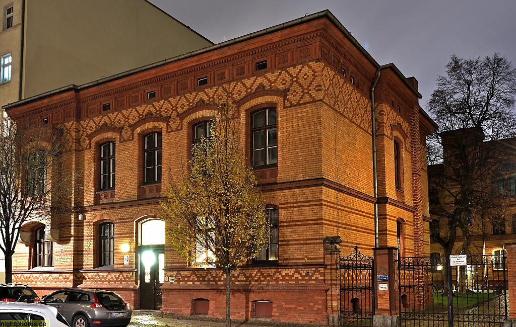 Berlin Mitte Musikgymnasium Carl Philipp Emanuel Bach. Gebaeude erbaut 1893 von Hermann Blankenstein und Paul Hesse
