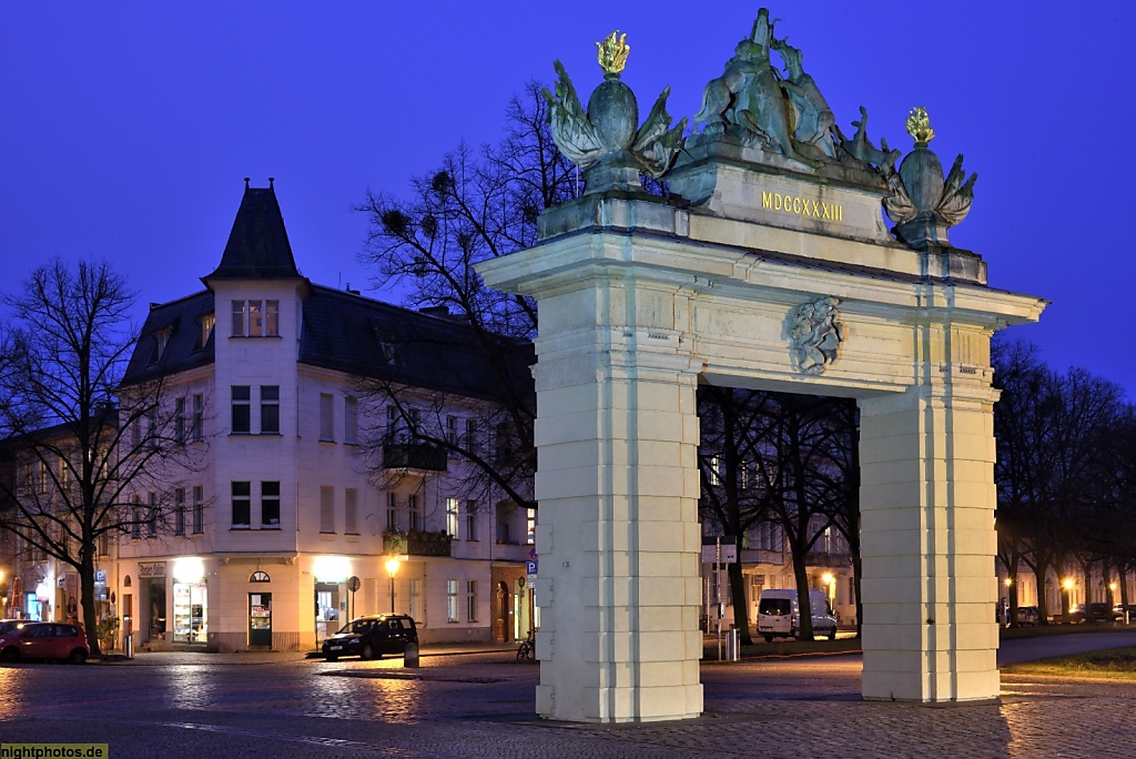 Potsdam Jägertor erbaut 1733 in der Hegelallee