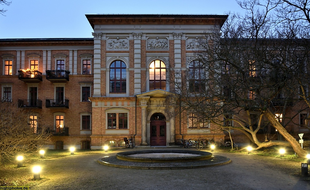 Berlin Kreuzberg ehemaliges Gertraudenhospital erbaut 1871-1873 von Architekt Friedrich Koch heute Wohnanlage