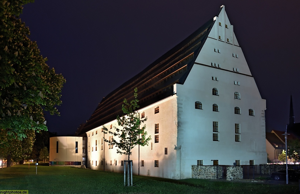 Zwickau Kornspeicher erbaut 1480-1481 von Amtshauptmann Martin Römer als Niederer Kornspeicher. Heute Stadtbibliothek
