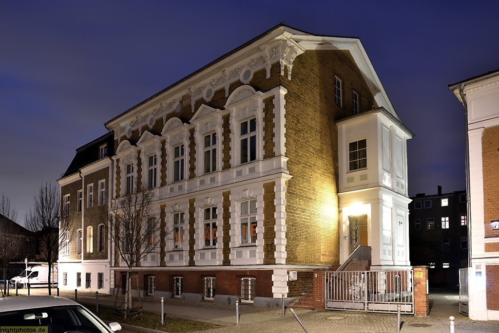 Berlin Friedrichshagen Wohnhäuser aus der Gründerzeit mit klassizistischen Stilelementen in der Josef-Nawrocki-Straße 3-5