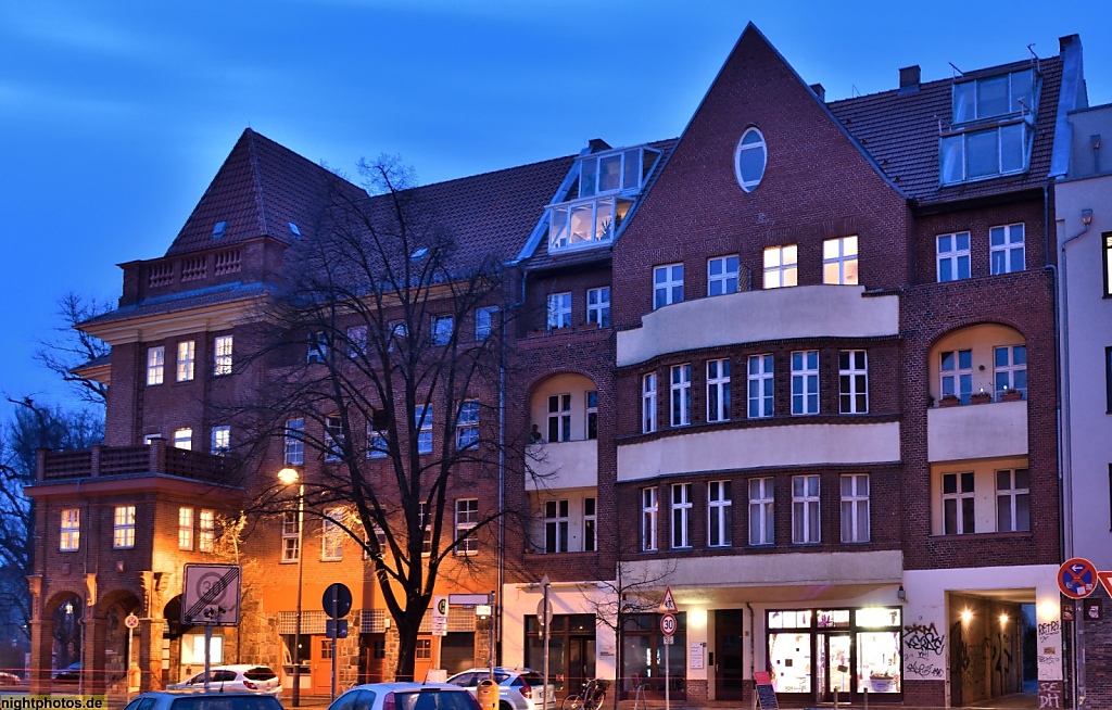 Berlin Weissensee ehemaliges Ledigenheim erbaut 1911-1913 von Architekt Carl James Bühring Pistoriusstrasse 17
