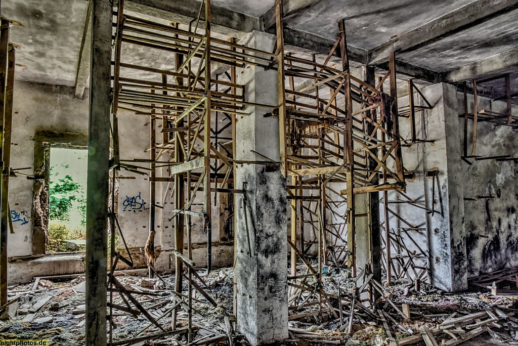Lost Place: Ruine Teppichfabrik Can Morato