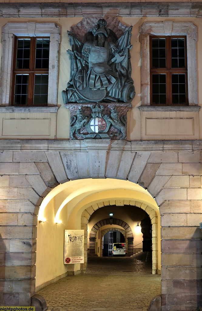 Fulda Vonderau-Museum Portal mit Wappen der alten Universität Fulda