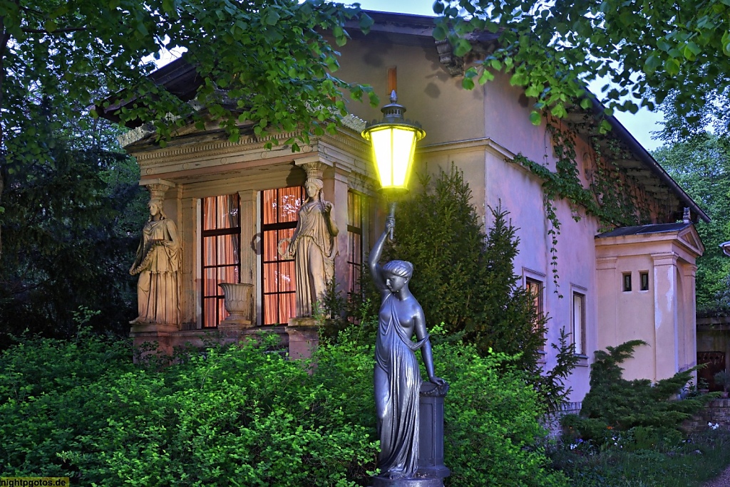 Berlin Wannsee Park Schloss Glienicke Torwächterhaus erbaut für Prinz Carl von Preussen 1825 von Architekt Karl Friedrich Schinkel