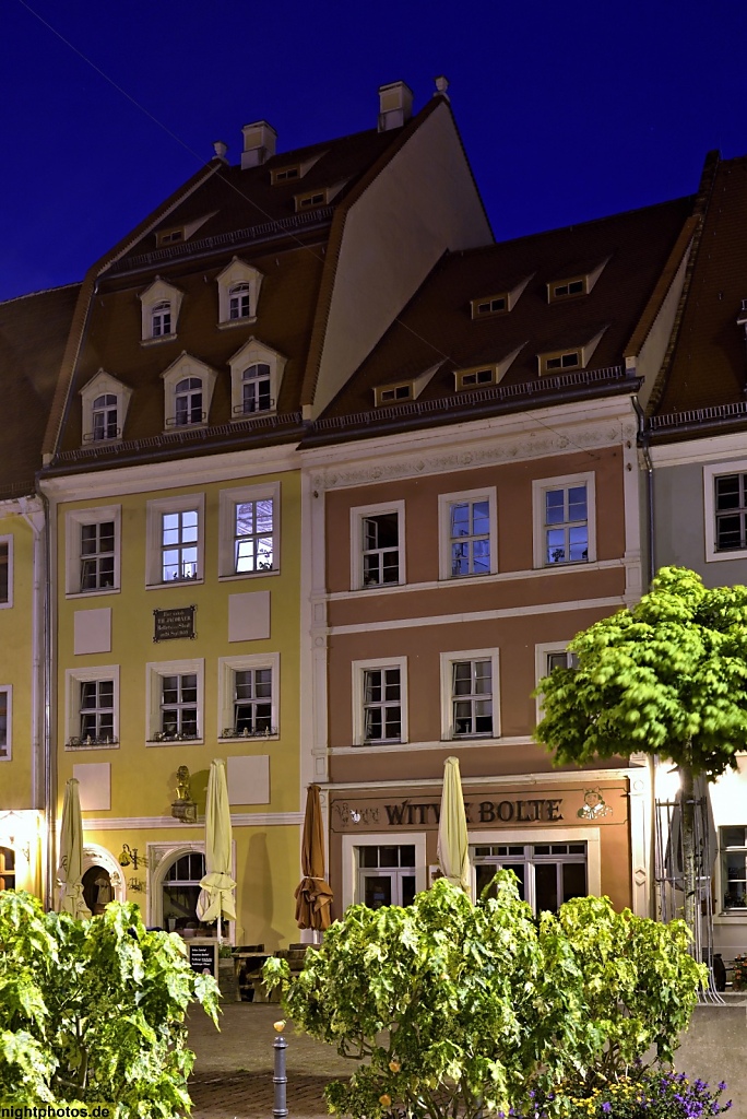 Pirna Altstadt Am Markt 17 erbaut 1515 [links]. Am Markt 18 erbaut um 1800 [rechts]