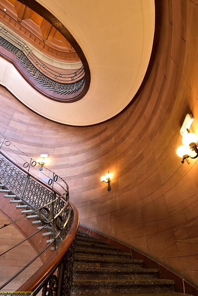 Poznan Kaiserliches Residenzschloss erbaut 1905-1910 von Architekt Franz Schwechten. Zamek Cesarski w Poznaniu. Innenaufnahme