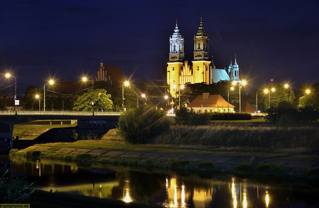 Poznan. Dominsel Panorama. St-Peter-und-Paul-Kathedrale erbaut ab 14 Jahrhundert. Bazylika archykatedralna św Piotra i św Pawła w Poznaniu