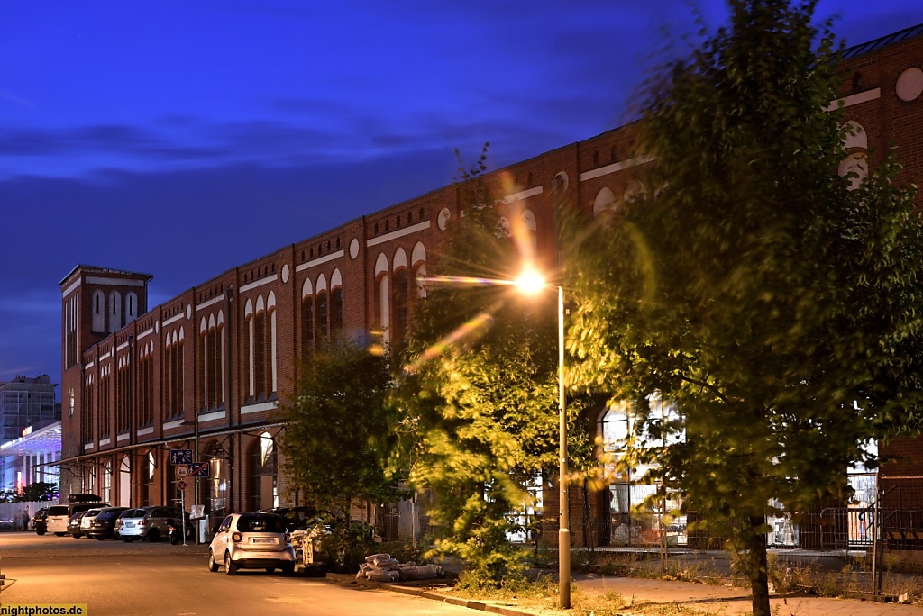 Berlin Friedrichshain ehemaliger Postbahnhof am Ostbahnhof erbaut 1907-1908 von Wilhelm und Walter Tuckermann. Ankunftspackkammer