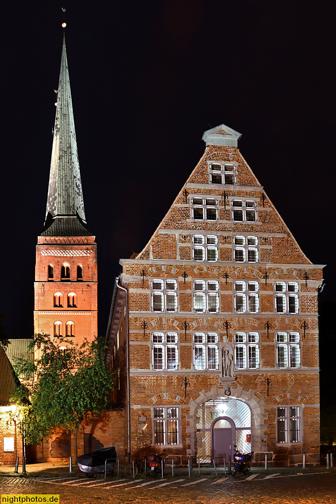 Lübeck Renaissance-Zeughaus erbaut 1594 im Domkirchhof 10