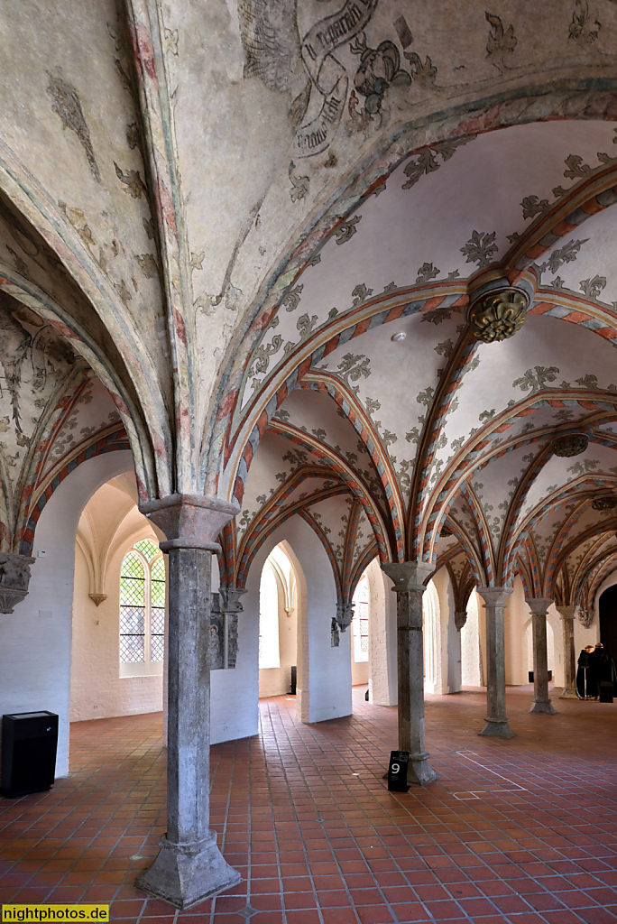 Lübeck Maria-Magdalenen-Kloster. Burgkloster des Dominikanerorden 1227-1531. Kapitelsaal mit Kreuzrippengewoelbe