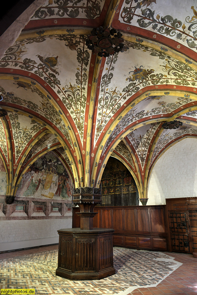 Lübeck Maria-Magdalenen-Kloster. Burgkloster des Dominikanerorden 1227-1531. Sakristei. Gewölbemalerei von Architekt Ferdinand Münzenberger