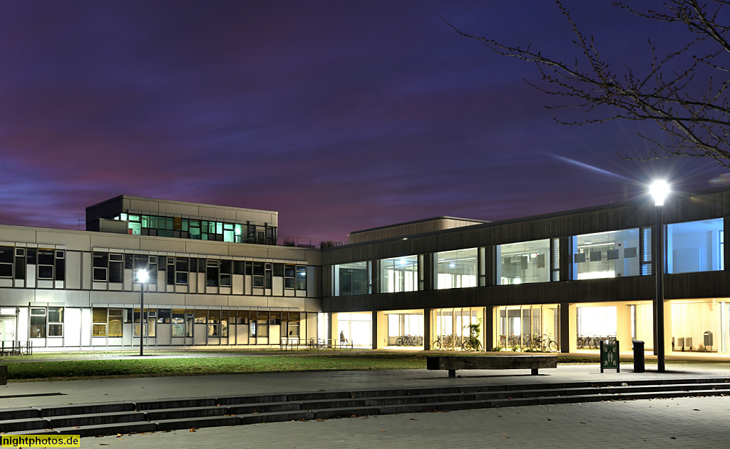 Berlin Dahlem Freie Universität. Fachbereich Erziehungswissenschaft und Psychologie. Silberlaube Fabeckstrasse