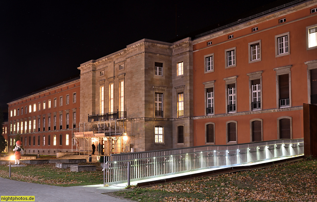 Potsdam Babelsberg Juristische Fakultät der Universität Potsdam erbaut 1938-1943 von Norbert Demmel als Präsidialgebäude des Deutschen Roten Kreuzes