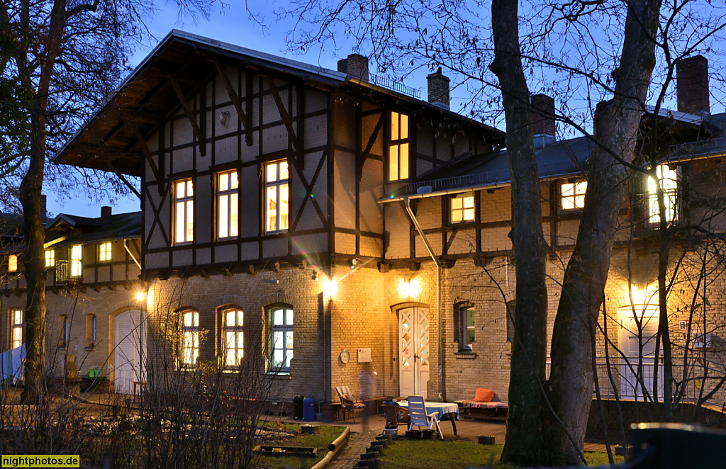 Berlin Charlottenburg Westend Remise von Schloss Ruhwald erbaut 1867-1868 von Carl Schwatlo am Ruhwaldpark