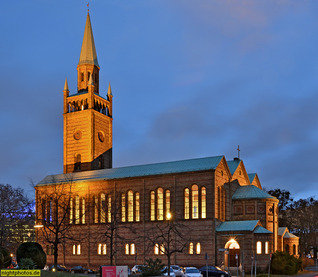 Berlin Mitte Tiergarten Matthäikirche erbaut 1845 von Friedrich August Stüler. Wiederaufbau 1956-1961 von Paul und Jürgen Emmerich