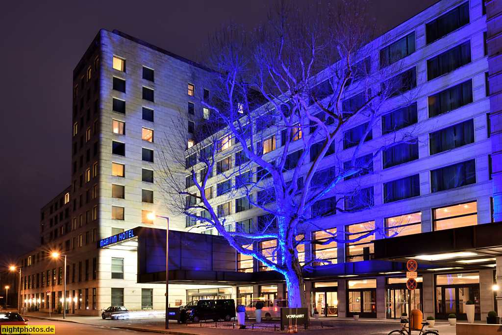 Berlin Mitte Tiergarten Maritim Hotel erbaut 2003-2005 von Jan Kleihues im Art-Deco-Stil