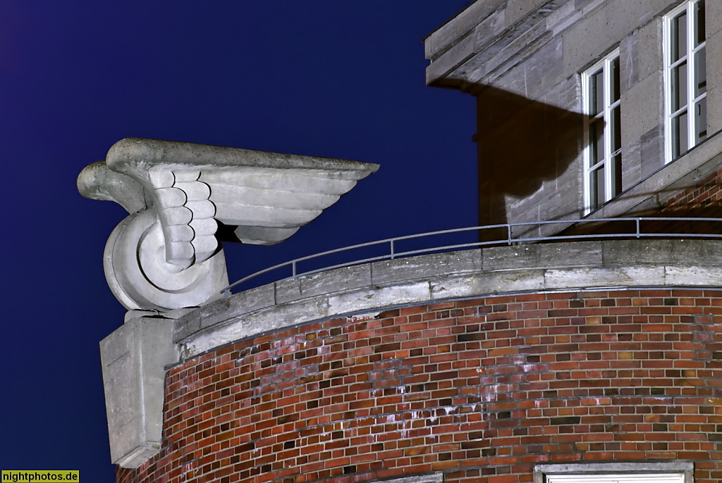 Berlin Kreuzberg Bürogebäude mit Flügelrad erbaut 1937 von Richard Brademann als Anbau der Königlichen Eisenbahndirektion