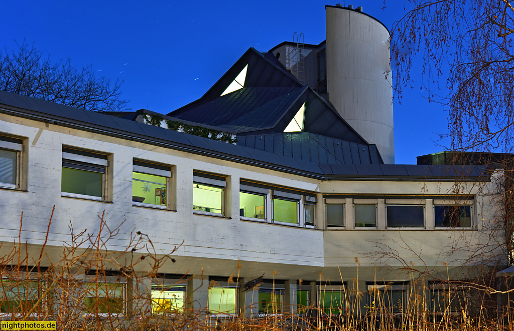 Berlin Schmargendorf Max-Planck-Institut fuer Bildungsforschung erbaut 1974 von Hermann Fehling und Daniel Gogel in der Lentzeallee