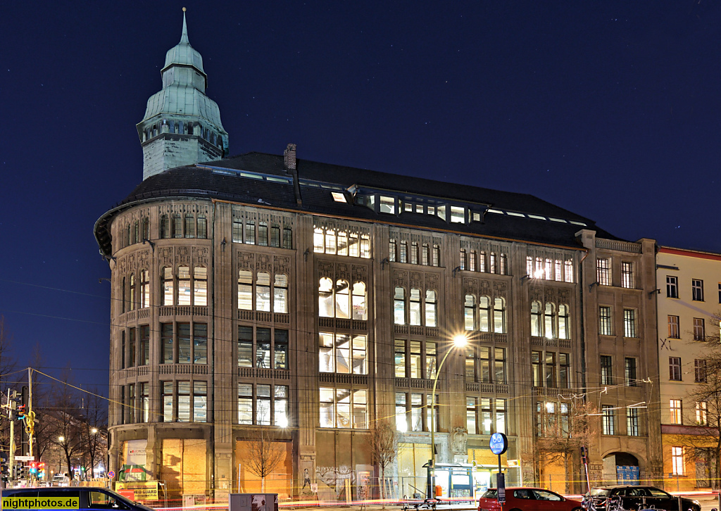 Berlin Mitte Geschäftshaus erbaut 1903-1904 von Lachmann und Zauber als Kaufhaus Jandorf und seit 1927 Warenhaus Tietz an der Brunnen- Ecke Veteranenstrasse
