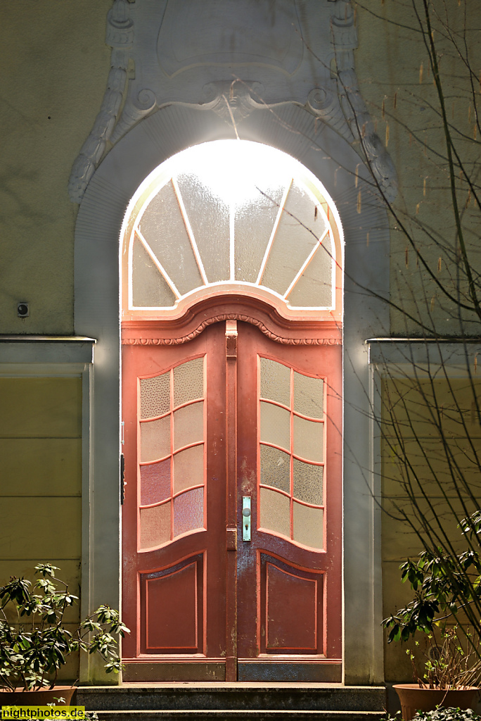 Berlin Lichterfelde Haustür im Jugendstil in der Ringstrasse