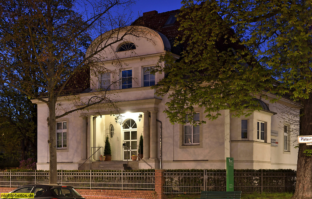 Berlin Westend Bundesverband Deutscher Gartenfreunde e V erbaut als Wohnhaus in der Platanenallee