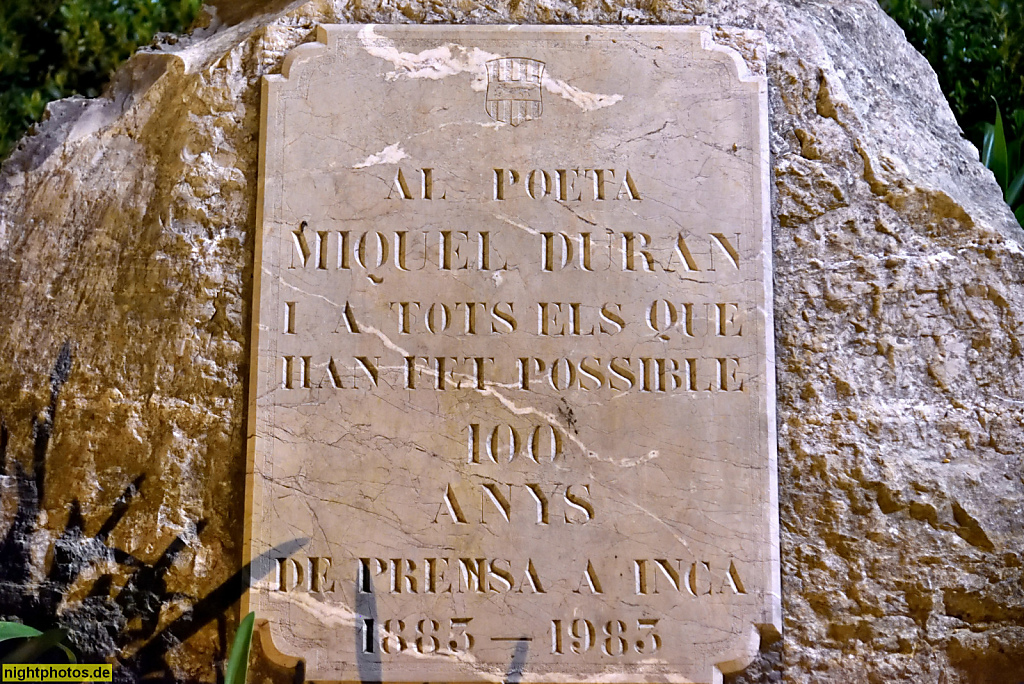 Mallorca Inca. Placa de l'Orient. Gedenkstein für den Dichter Miquel Duran und den Einsatz für 100 Jahre Presse in Inca