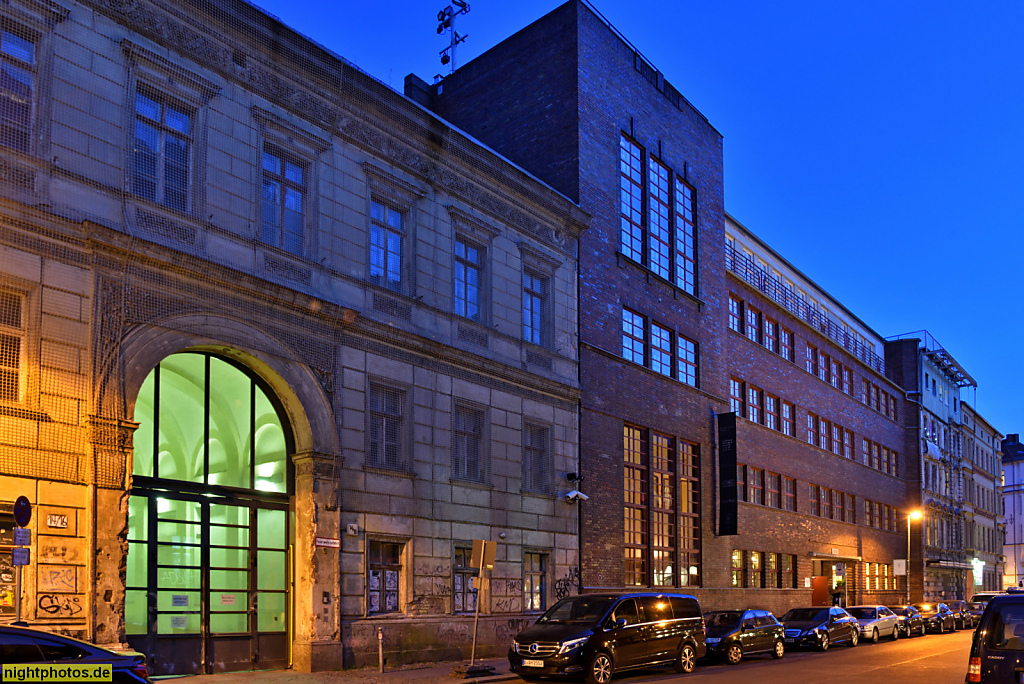 Berlin Mitte ehemaliges Krankenhaus der jüdischen Gemeinde erbaut 1858-1861 von Eduard Knoblauch und ehemalige jüdische Mädchenschule erbaut 1927-1928 von Alexander Beer