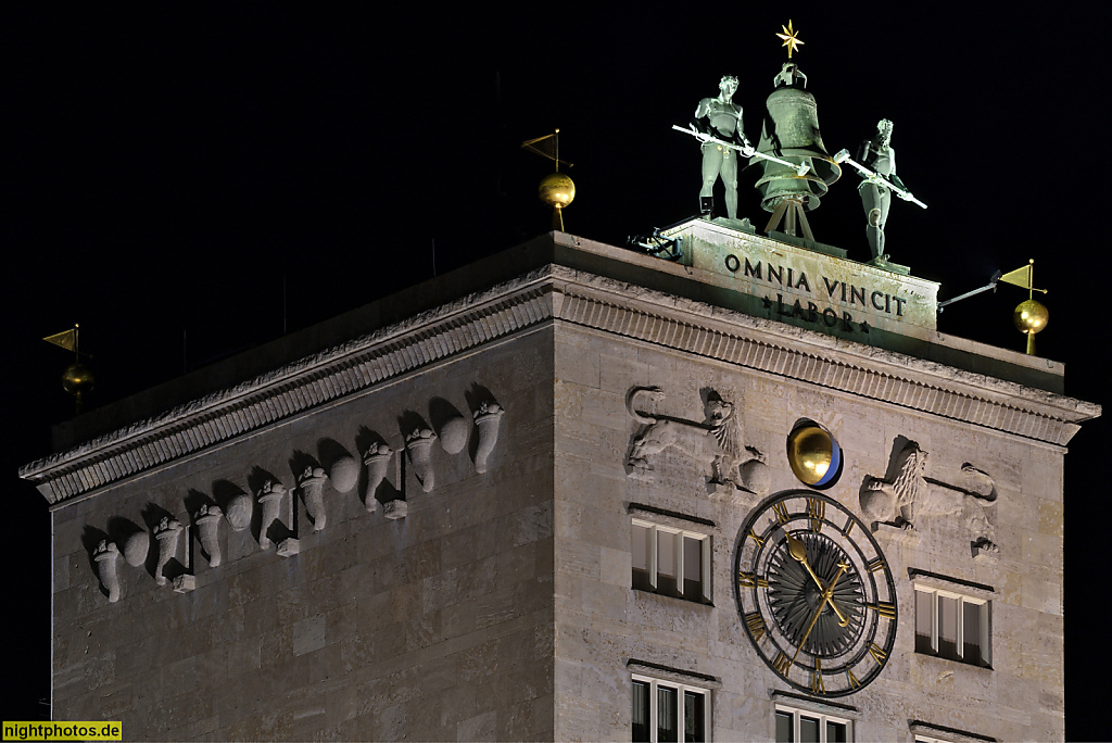 Leipzig Königsbau. Büro- und Geschäftshaus am Augustusplatz erbaut 1911-1913 von Architekturbüro Schmidt und Johlige im Stil des Historismus