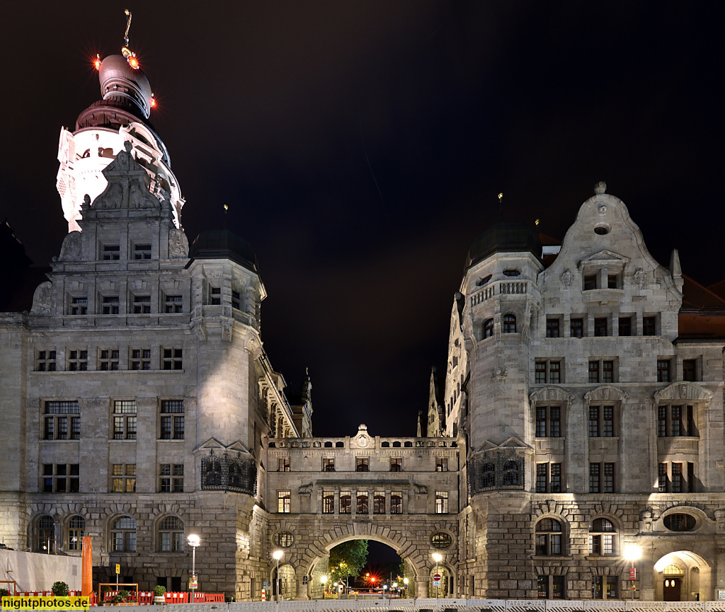 Leipzig Neues Rathaus erbaut 1899-1905. Rechts Stadthaus erbaut 1908-1912. Beide erbaut von von Hugo Licht